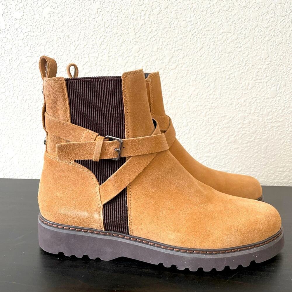 Donald J. Pliner | NWB Genuine Suede "Captain" Lug Sole Ankle Boots Size W9
